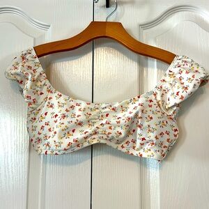 Hollister Swim Bikini Top Butterfly and Flowers Size XS